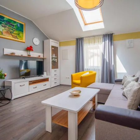 Veli By Interhome Holiday home Veli Brgud